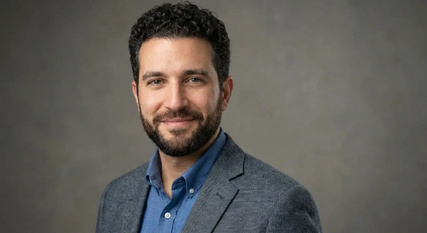 Retrato profissional de Thiago Beato, especialista em conteúdo de iGaming